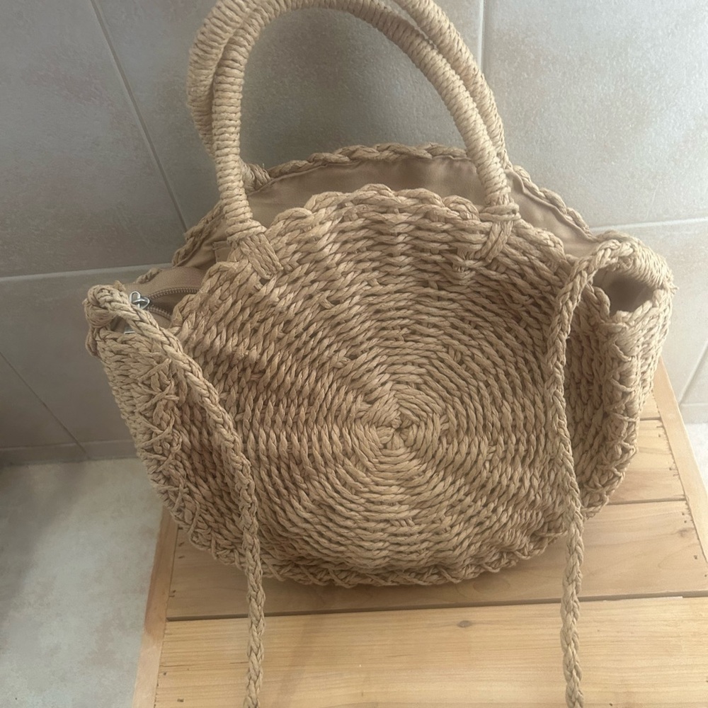Braided Tan Women's Bag #vacay #boho